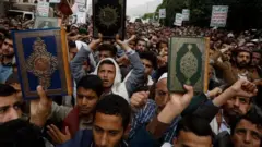 Musulmi masu zanga-zanga