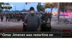 Khoảnh khắc phóng viên CNN bị còng tay khi đang đưa tin trực tiếp về cuộc biểu tình ở Minneapolis