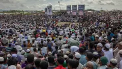 ခပ်ခွာခွာနေဖို့နဲ့ တစ်ကိုယ်ရေ သန့်ရှင်းရေး ကိစ္စတွေ သီးသီးသန့်သန့် သုံးရဖို့က ခက်ခဲနေ