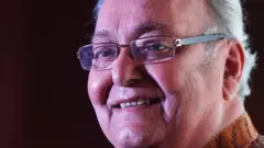 ফরাসি সম্মাননা 'লিজিয়ন দ্য অনার' গ্রহণ অনুষ্ঠানে সৌমিত্র চট্টোপাধ্যায় - ২০১৮