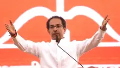 उद्धव ठाकरे