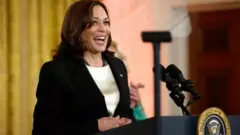 கமலா ஹாரிஸ்