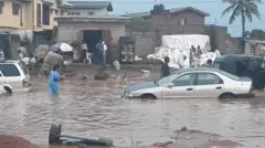 Oju ọna ti ko dara ni Eko