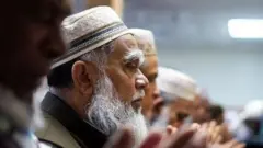 नमाज पठण