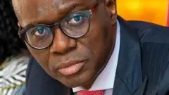 Lagos State Govnor Babajide Sanwo-Olu and boy wey trend