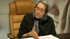 مینو محرز، عضو کمیته علمی ستاد مقابله با کرونا