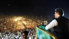 عمران خان