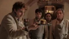 Benjamin Voisin en su papel de Antonin Carême