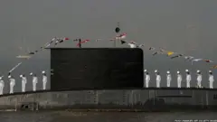 நீர் மூழ்கி கப்பல்