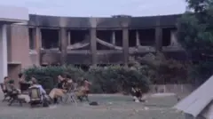 'मुर्शिद अमेरिकन दूतावास जळतंय...' काबाचा वेढा आणि जनरल झिया यांची सायकलवरून रावळपिंडीला भेट