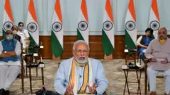 राज्यों के मुख्यमंत्रियों के साथ होने वाली बैठक में प्रधानमंत्री नरेन्द्र मोदी
