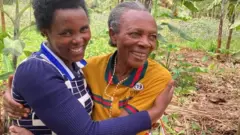 اپنی ساس برناڈیٹ کے ساتھ یانکوریح