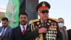 دوستم