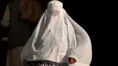 અફઘાનિસ્તાનની મહિલા