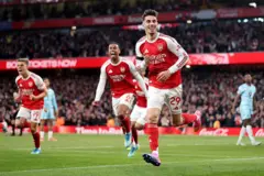 Arsenaal 1-0 Barnilee