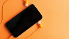 ফোন