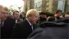 ယူကေ ရွေးကောက်ပွဲကြီး အတွက် ဘယ်လို ပြင်ဆင်နေကြပြီလဲ