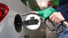 محطة وقود