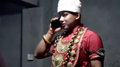 मध्यपूर ठिमीका महाकाली नाच्ने कलाकार प्रनिश ज्यापू।