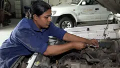 মোটর মেকানিক