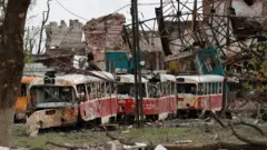 ترام مدمر في ماريوبول 5 مايو