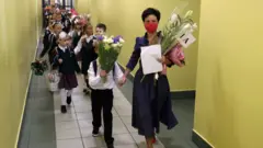 дети в школе