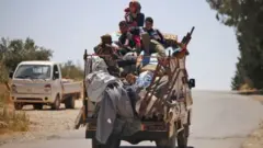 المعارك دفعت بالآلاف من النزوح من منازلهم في درعا