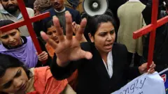 اقلیت
