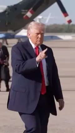 ට්‍රම්ප්ගේ පාලනය යටතේ නීති විරෝධී ලෙස කොටස් වෙළෙඳාම සිදුව ඇති බවට සැකයක්