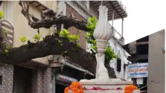 સ્મારકની તસવીર