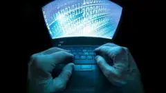 লাস্টপাস পাসওয়ার্ড ম্যানেজারে হামলার ফলে আড়াই কোটি গ্রাহকের তথ্য হুমকিতে পড়ার আশঙ্কা করছেন প্রযুক্তি বিশেষজ্ঞরা