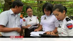 စစ်ကောင်စီ ဘာကြောင့် ကိုယ်ရေးအချက်အလက်တွေ ကောက်နေလဲ