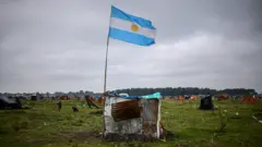 Una vivienda precaria en la ocupación de Guernica