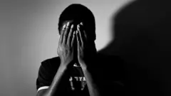 Nwoke kpuchiri ihu ya