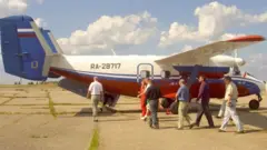 літак