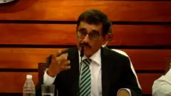 නව මහ බැංකු අධිපති අචාර්ය නන්දලාල් වීරසිංහ