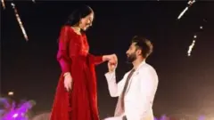 سارہ خان، فلک شبیر