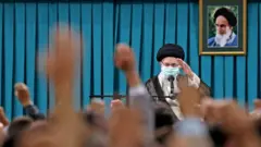 المرشد الأعلى خامئني