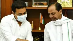 తండ్రి కేసీఆర్‌తో కేటీఆర్