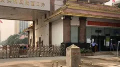 မြန်မာနိုင်ငံဘက်အဝင်အထွက်လုပ်ခွင့်ကို ဧပြီ ၁ ရက်နေ့ကတည်းကပိတ်ပင်ထားခဲ့ပြီး ဧပြီ ၂၃ ရက်နေ့မှာ နောက်ထပ် ဇွန်လအထိ ထပ်တိုး