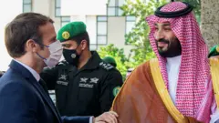 ماكرون