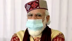 नरेंद्र मोदी