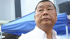 黎智英在香港金鐘夏慤道上的示威者佔領區（7/10/2014）