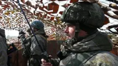 ਰੂਸ ਦੇ ਫ਼ੌਜੀ ਕ੍ਰੀਮੀਆ ਵਿੱਚ