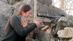 snajperistkinja mjanmar pobunjenici