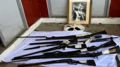 काठमाण्डू उपत्यका एकीकरण गर्दा पृथ्वी नारायण शाहले प्रयोग गरेका हतियार गद्दी बैठकमा माघ महिना भित्रै सर्वसाधरणका लागि राखिँदै छ। उनले कस्ता कस्ता हतियार प्रयोग गरेका थिए? एक भिडिओ।