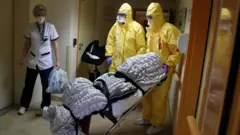 le Covid-19 dépasse les 400 000 morts