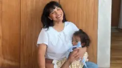 Nia Umar, Asosiasi Ibu Menyusui Indonesia.