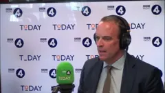 وزیر خارجه بریتانیا: کشتی تاخت نمی‌زنیم