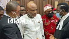 Nnamdi Kanu na ndị ọkaiwu ya